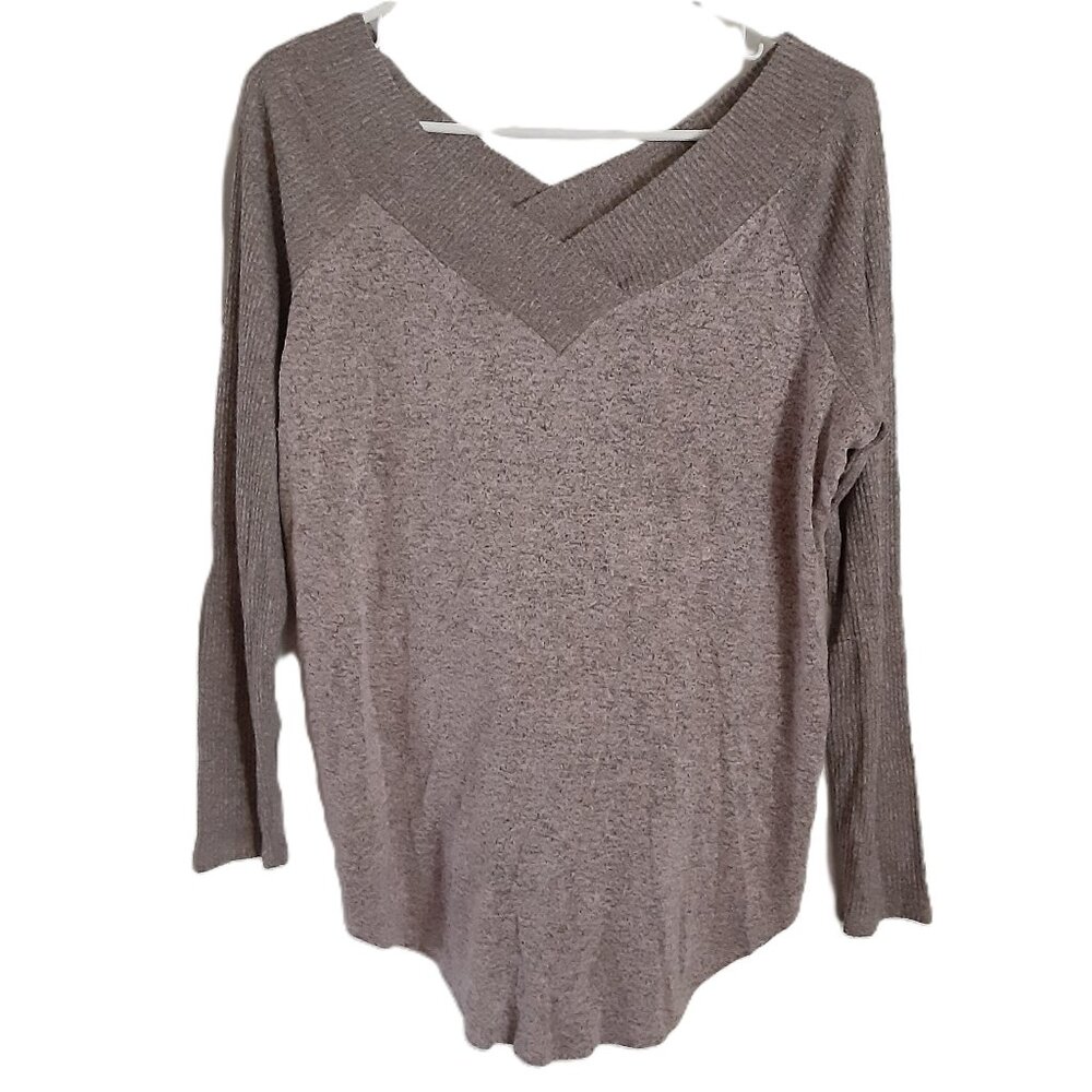 No Frills Woman's Sweater Size XL Pullover Double V-Neck Chest 38" Machine Wash